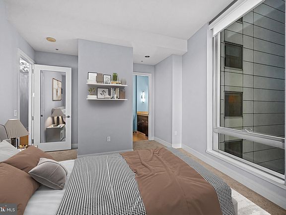 5th image of 1414 S Penn Sq Unit 26H