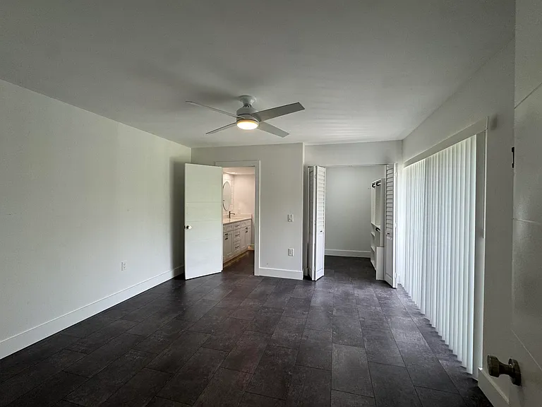 4709 47th Way — Photo 16