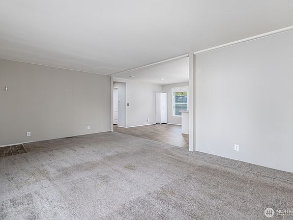4th image of 171 E Skookum Drive