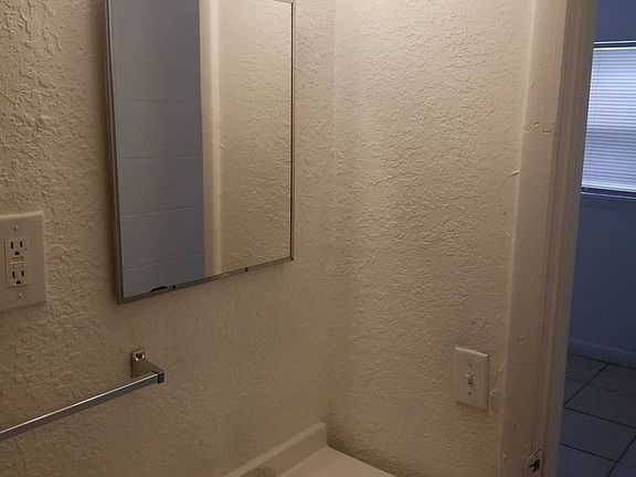 3rd image of 5834 Justina Ct APT 9
