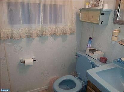 5th image of 11 Holmes Ln