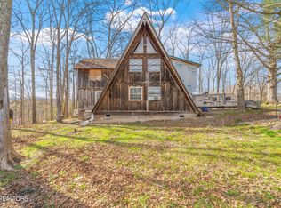 1668 Long Hollow Rd, La Follette, TN 37766