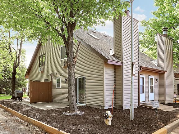2nd image of 1289 Northdale Blvd NW