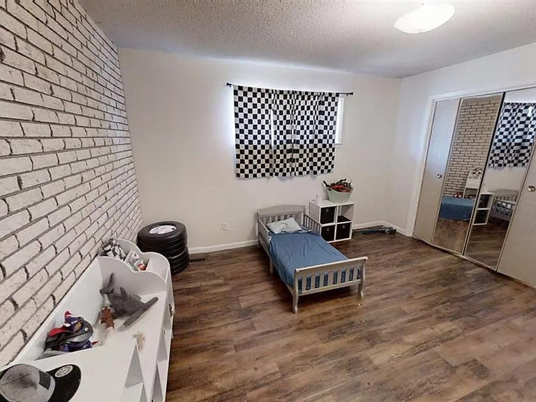 1317 Piedmont Dr — Photo 22