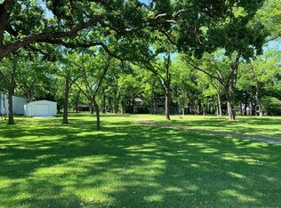 6747 Magnolia Dr, Kingston, OK 73439