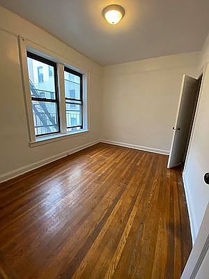 2nd image of 957 67th St #C40