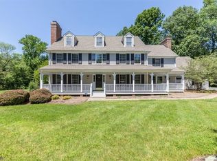 18 Forest View Dr, Chester, NJ 07930