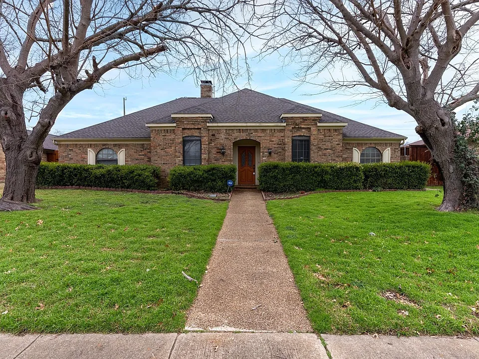706 Mount Vernon Dr