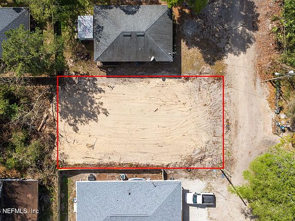 3rd image of 587 JULIA Street