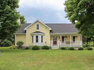 17265 Almy Rd, Howard City, MI 49329