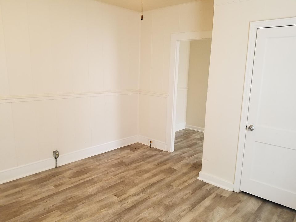 1st image of 817 Central Ave