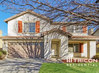43438 33rd St W, Lancaster, CA 93536