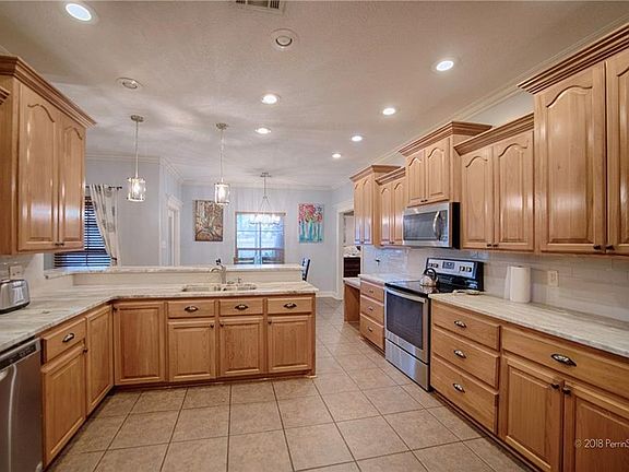 4th image of 1165 N Kade Ln