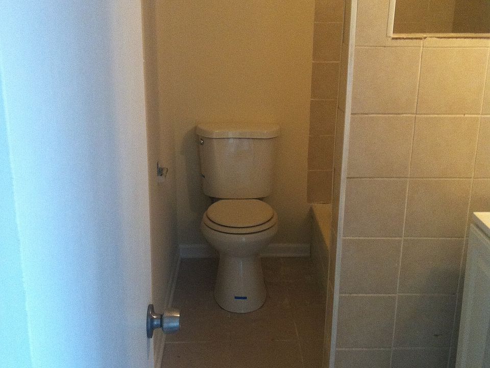 1st image of 6021 Lenzi Ave APT 1