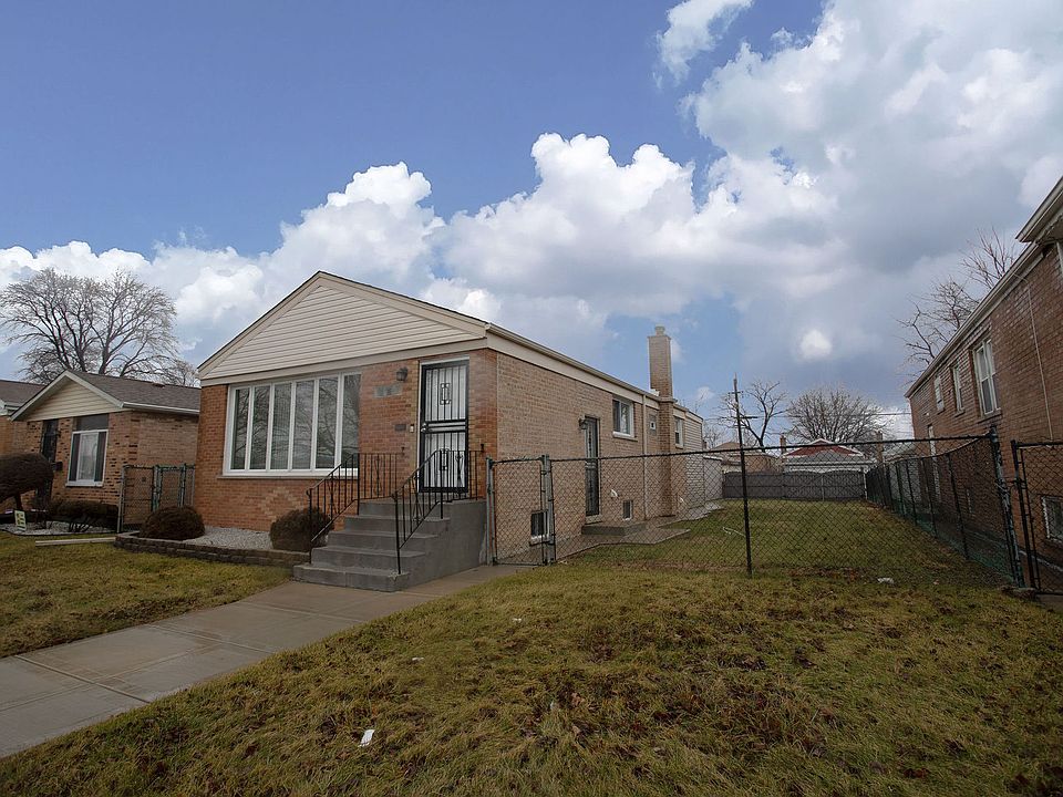 1st image of 4633 S Laramie Ave