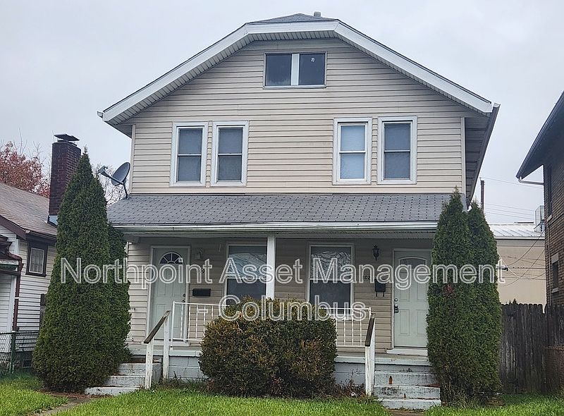 1st image of 802 E Starr Ave