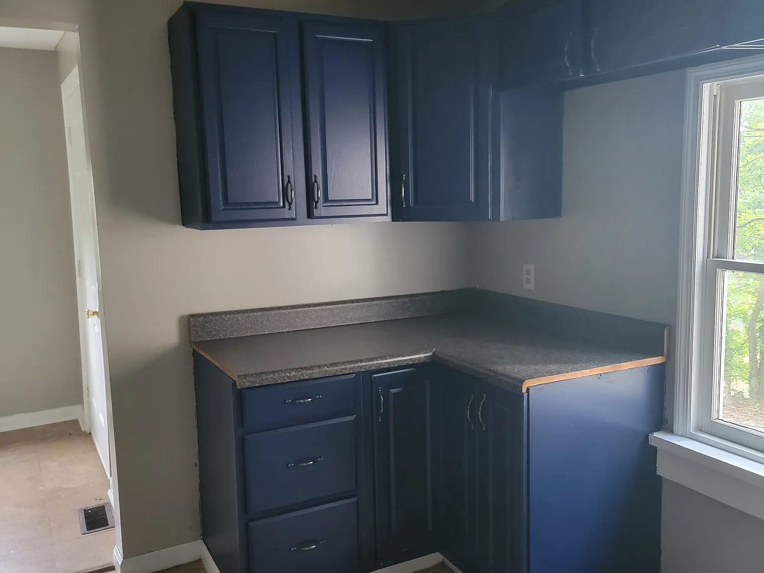 3 bed, 1136 sqft, $1,600 — Photo 1