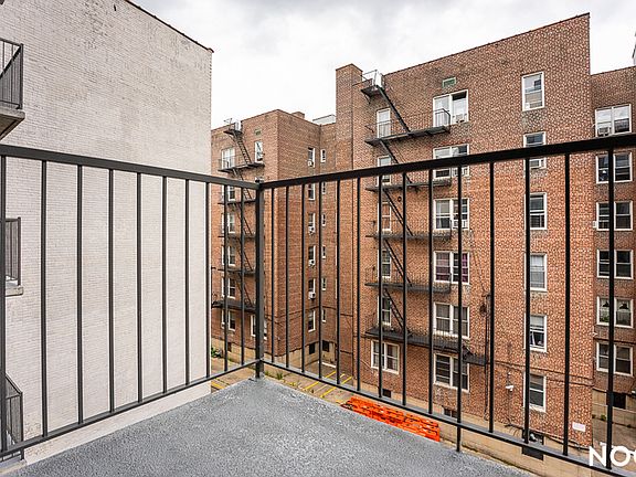 3rd image of 375 Lefferts Ave #7E