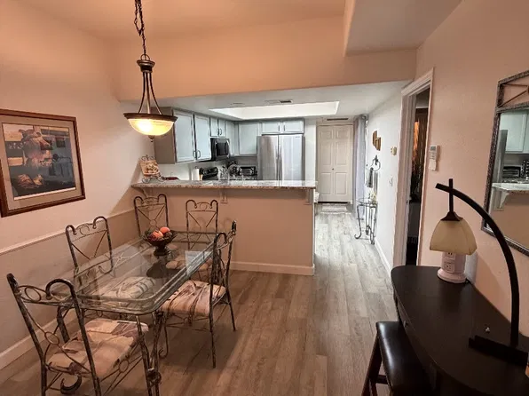 537 S Delaware Dr Unit 102, Apache Junction, AZ 85120