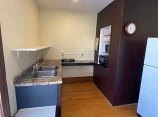 42 Main St, Lyndonville, VT 05851
