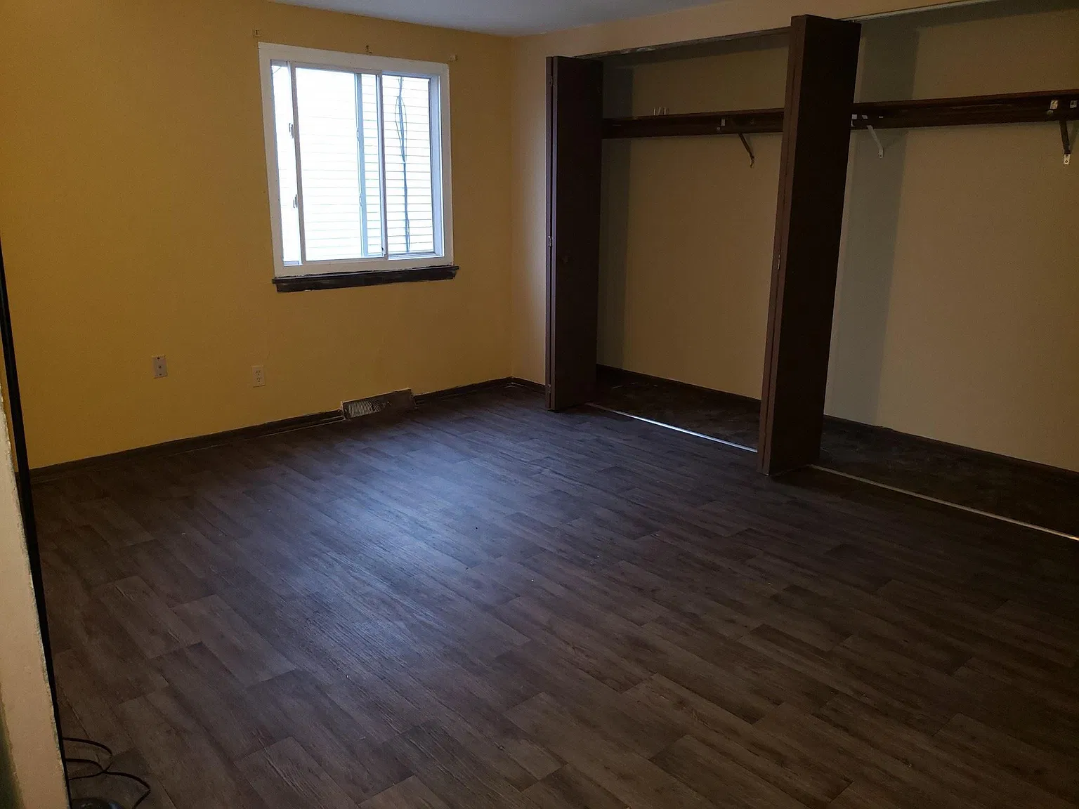 2 bed, 950 sqft, $850 — Photo 4