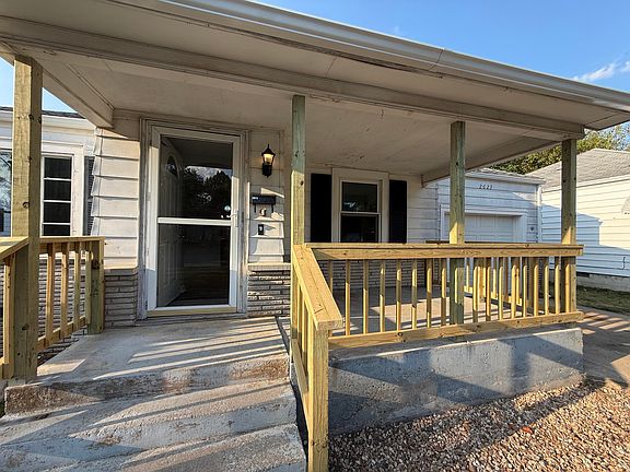 5th image of 2623 W Lincoln Street