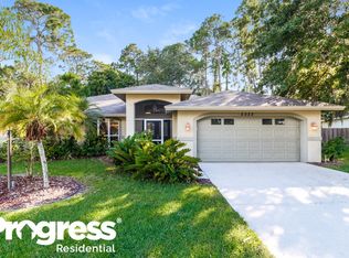 5522 Sweetwater Oak Dr, Sarasota, FL 34232