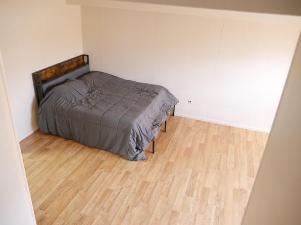 (undisclosed Address)