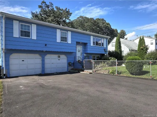 1255 Chopsey Hill Road, Bridgeport, CT 06606