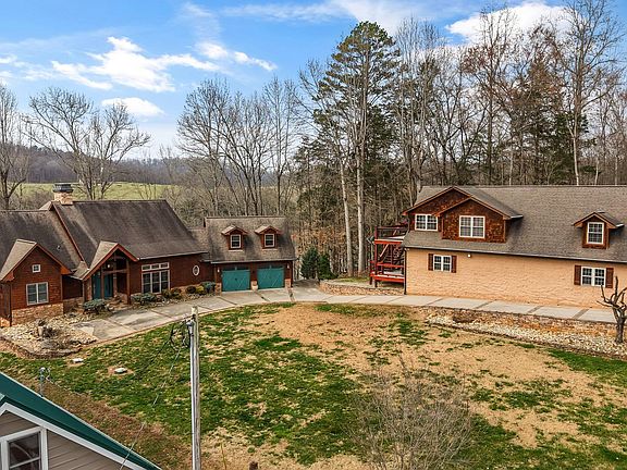 2nd image of 169 Helms Ferry Rd