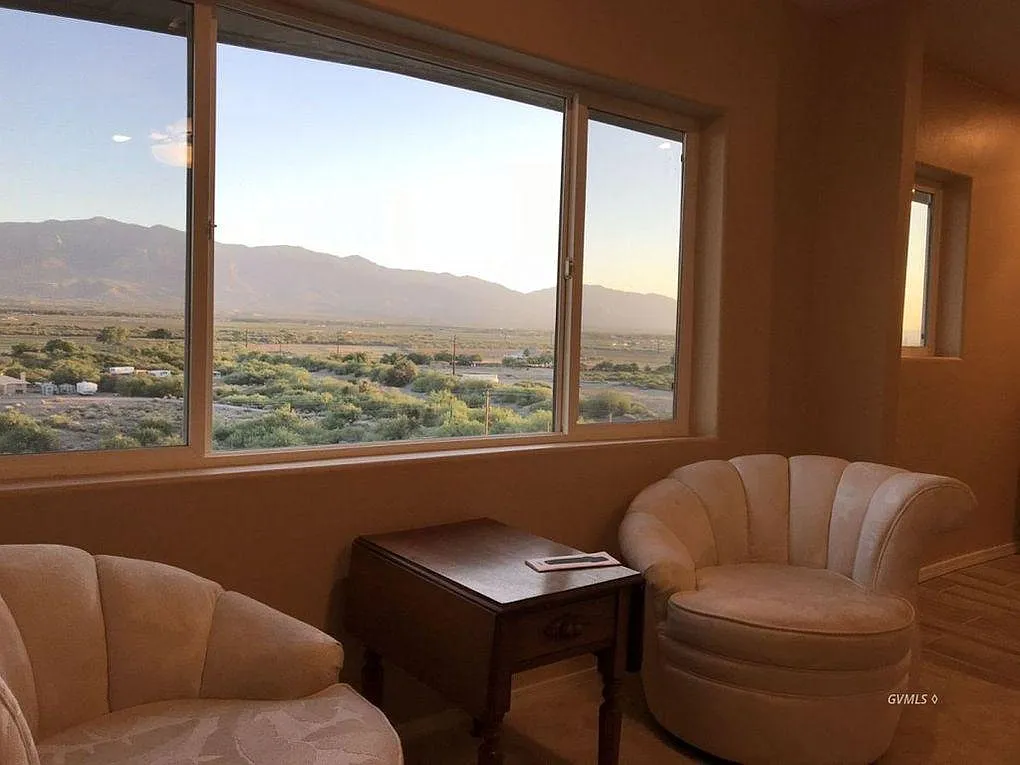 3034 W Safford Bryce Rd — Photo 2
