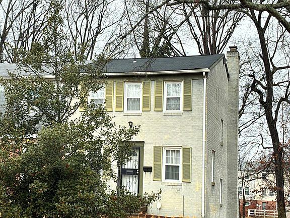 2nd image of 1264 Palmer Rd