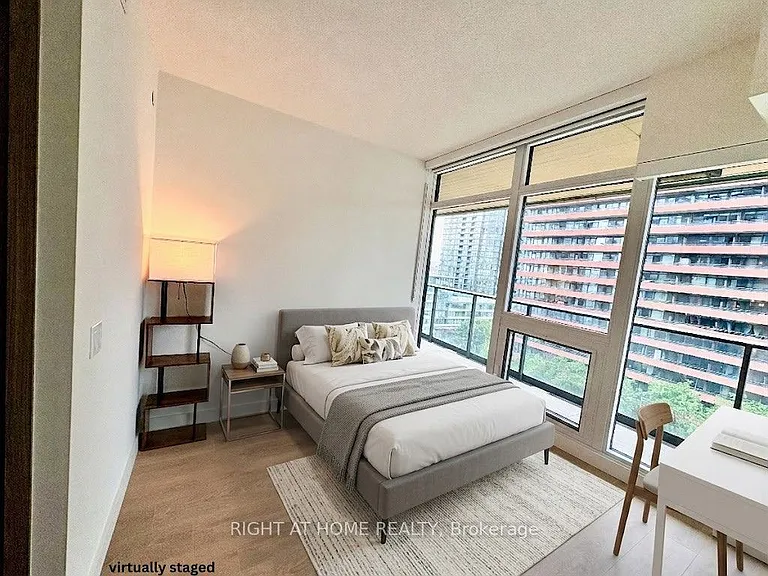3 Concord Cityplace Way #828 — Photo 8