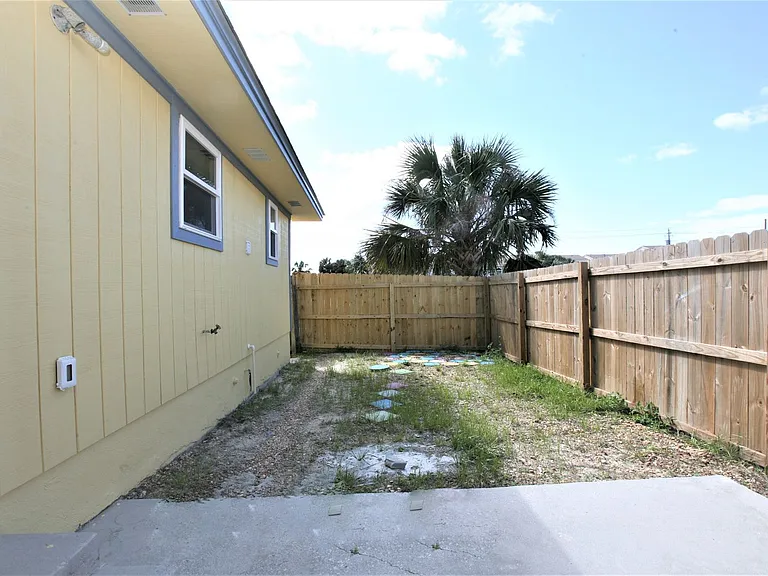 4014 Irwin St — Photo 25