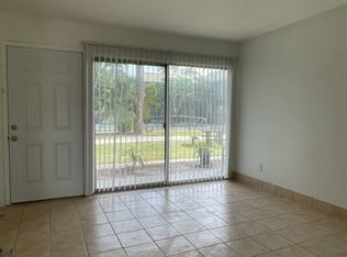1852D Golf View Ave #10782440, Fort Myers, FL 33901