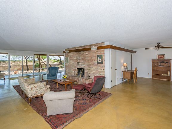 3rd image of 3580 N Camino De Vis