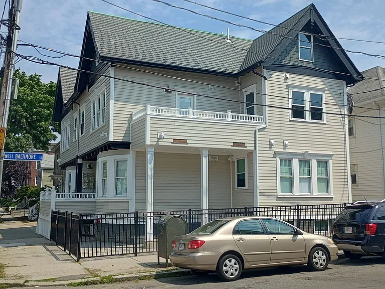 50 Newhall St — Photo 18