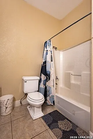 2201 Zacatecas Dr — Photo 40
