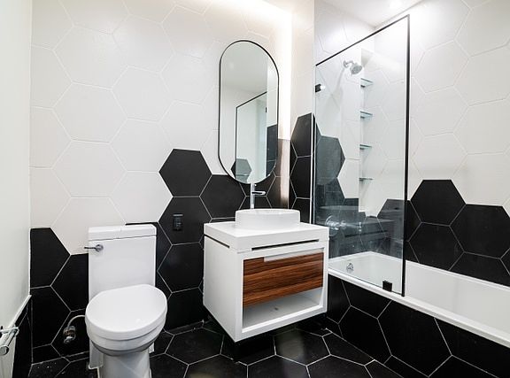 5th image of 10 Montieth St APT 176