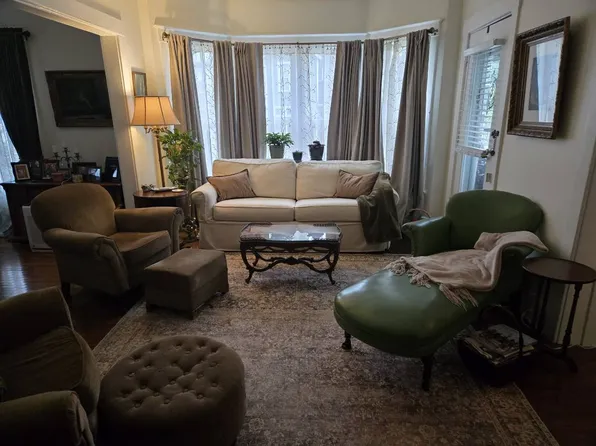 821 Michigan Ave #L, Saint Joseph, MI 49085