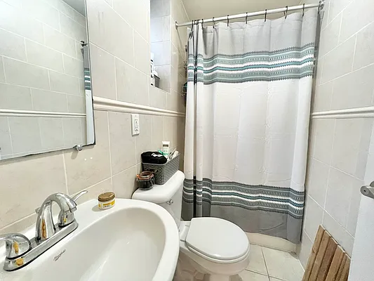 Rented by Doorway NYC, LLC | media 9