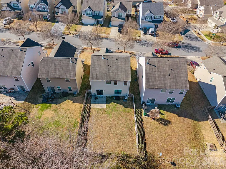 2707 Hunters Moon Ln — Photo 28
