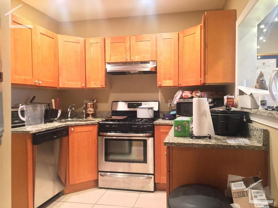 1st image of 53 Egmont St APT 1A