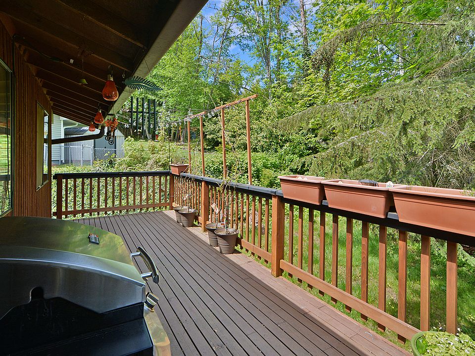 1st image of 3425 NE Makah Ct