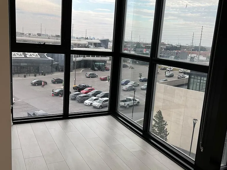 2908 Highway 7 Rd #402 — Photo 5