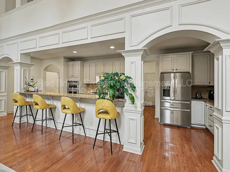 10644 Euclid Ave NW — Photo 16