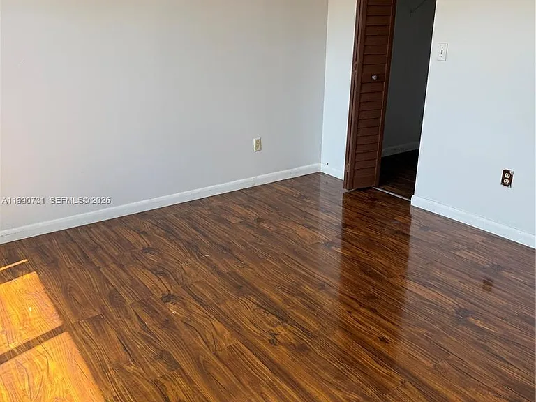 860 NE 207th Ter #8-106 — Photo 11