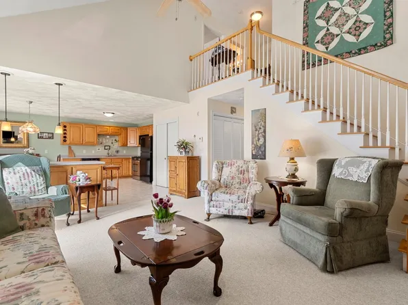 21 Ash Drive #21, Kingston, NH 03848