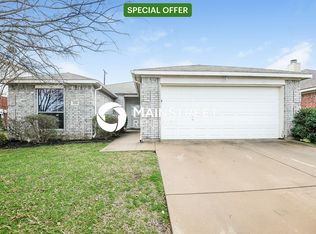 4521 Badlands Dr, Fort Worth, TX 76179