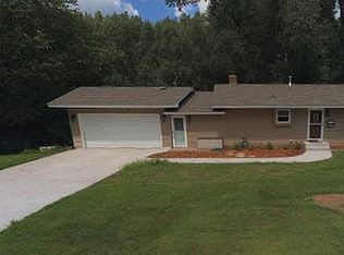 301 Rice Creek Ter NE, Fridley, MN 55432